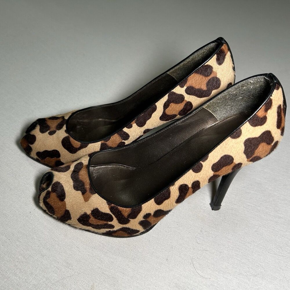 STUART WEITZMAN Pipespy Leopard-print Calf Hair Peep-Toe Pump 6/6.5 (est)